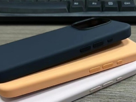 龙陵苹果14维修站分享iPhone14手机壳能直接给iPhone15用吗?