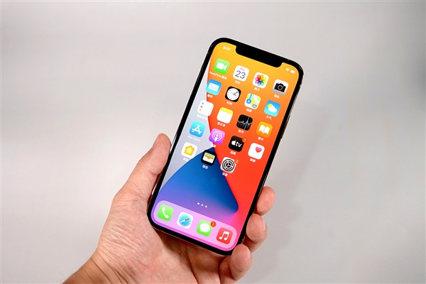 龙陵苹果手机维修分享iOS 14.2修订版已到，专属iPhone 12系列 